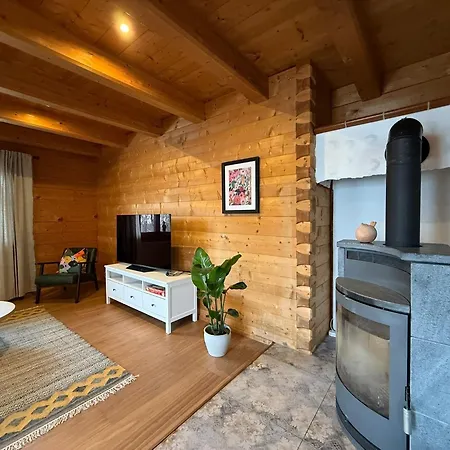 Am Kastanienbaum Apartment